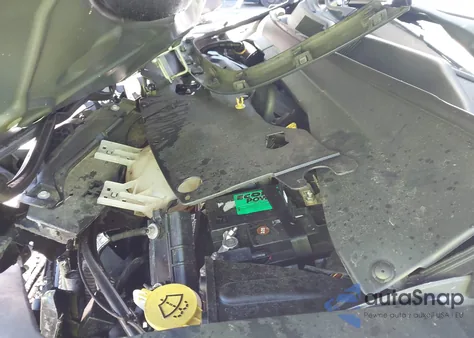 2019 Jeep Compass Altitude 4X4 z USA, uszkodzony, nr VIN 3C4NJDBB5KT697213